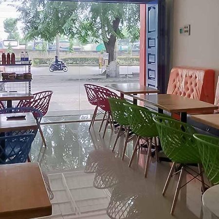 Отель Koolkost Syariah @ Jalan Tb Simatupang Medan Sunggal Экстерьер фото